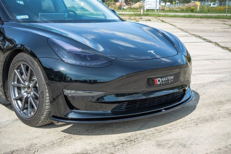 Maxton frontspoiler Tesla Model 3