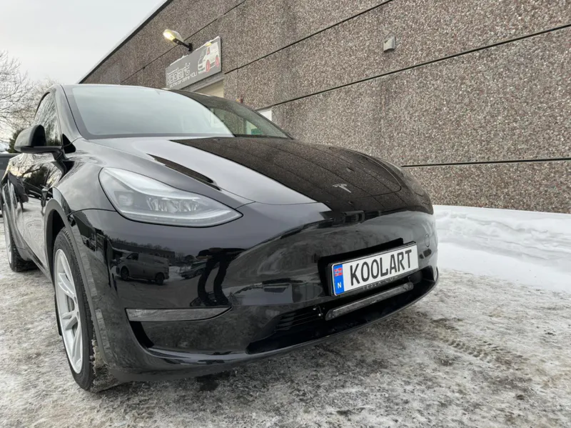 Ekstra lys pakke Lazer Elite 18 Tesla Model Y og Model 3 