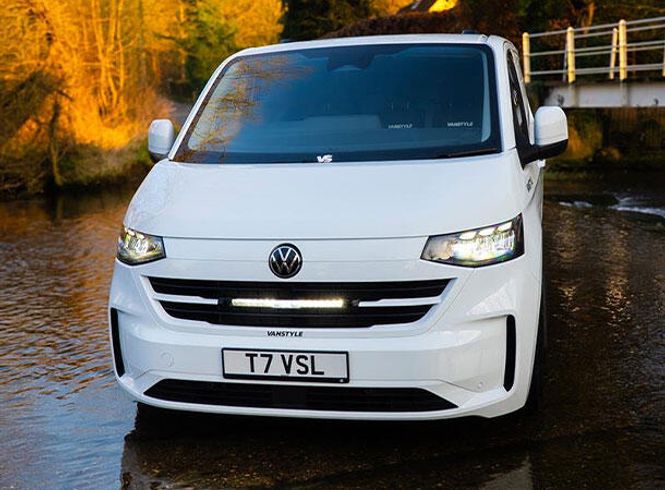 Hovedbilde Lazer® Grillkit med Glide 18 Elite CANBUS | Volkswagen Transporter T7 2025-