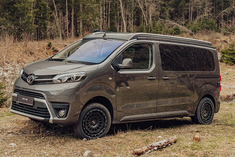 Lift kit OPEL ZAFIRA LIFE/ PEUGEOT EXPERT+TRAVELER / CITROEN JUM